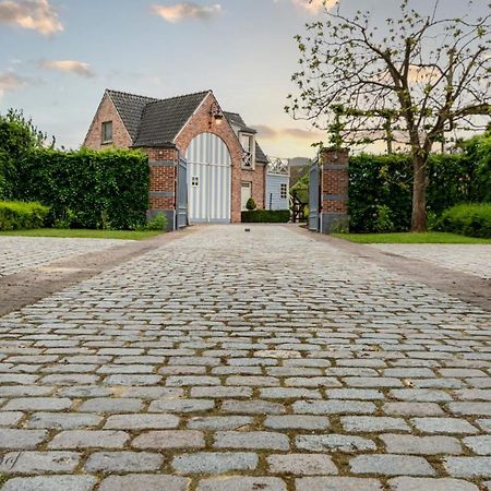 't Poorthof Bed and Breakfast Borgloon Buitenkant foto